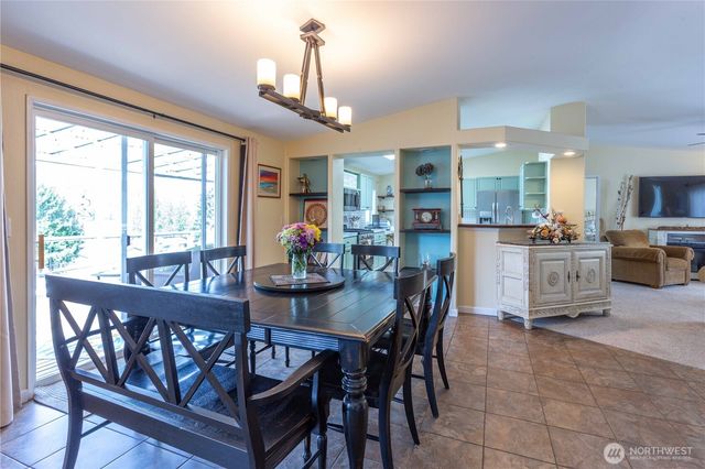 18566 Mason Court, Mount Vernon, WA 98274