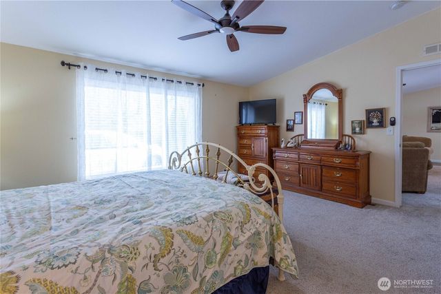 18566 Mason Court, Mount Vernon, WA 98274