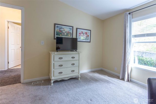 18566 Mason Court, Mount Vernon, WA 98274