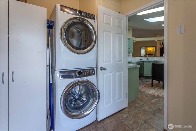 18566 Mason Court, Mount Vernon, WA 98274