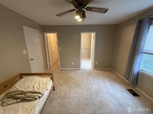 43 Dallenbach Lane, East Brunswick, NJ 08816