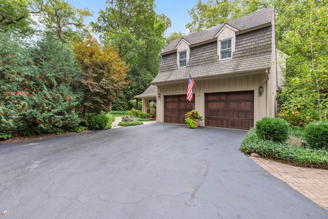 2699 Hickory Avenue, Rockford, IL 61114