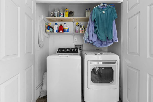 2699 Hickory Avenue, Rockford, IL 61114