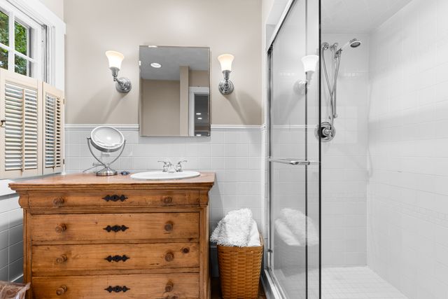 2699 Hickory Avenue, Rockford, IL 61114