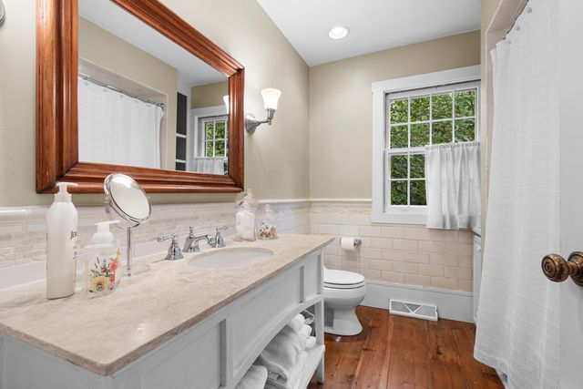 2699 Hickory Avenue, Rockford, IL 61114