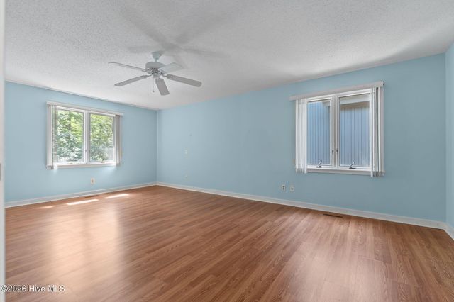 5 Village By The Lake Lane, Southern Pines, NC 28387