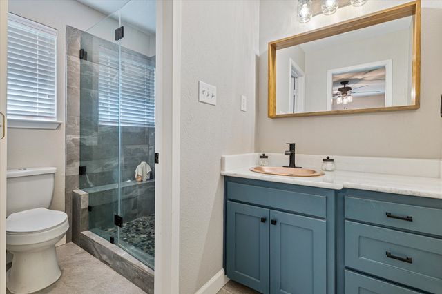 133 S Meadowbrook Drive, Pottsboro, TX 75076