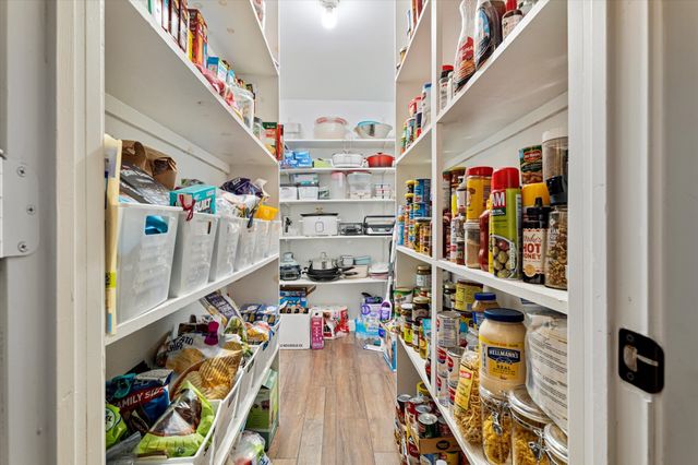 133 S Meadowbrook Drive, Pottsboro, TX 75076