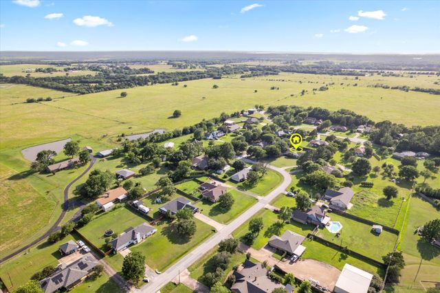 133 S Meadowbrook Drive, Pottsboro, TX 75076