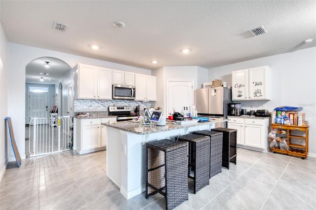 725 N FIRWOOD DRIVE, Deltona, FL 32725