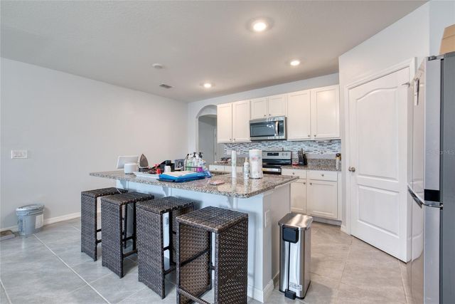 725 N FIRWOOD DRIVE, Deltona, FL 32725
