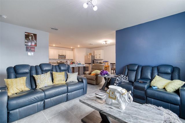 725 N FIRWOOD DRIVE, Deltona, FL 32725