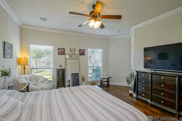 23273 Conifer Dr, Denham Springs, LA 70726