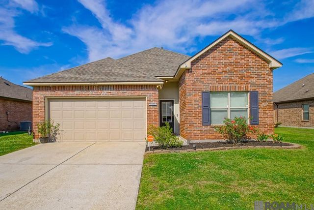 23273 Conifer Dr, Denham Springs, LA 70726