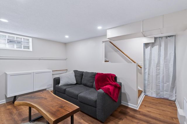 2656 Georgia Avenue S, Saint Louis Park, MN 55426