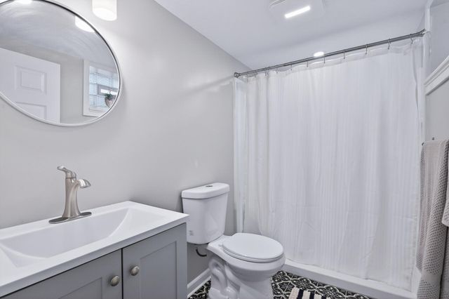 2656 Georgia Avenue S, Saint Louis Park, MN 55426