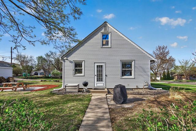 2656 Georgia Avenue S, Saint Louis Park, MN 55426