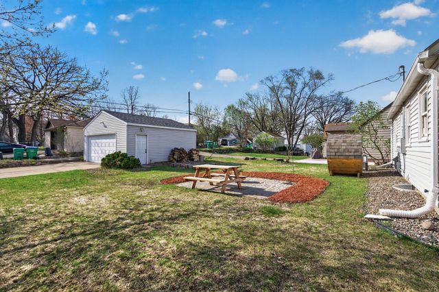 2656 Georgia Avenue S, Saint Louis Park, MN 55426