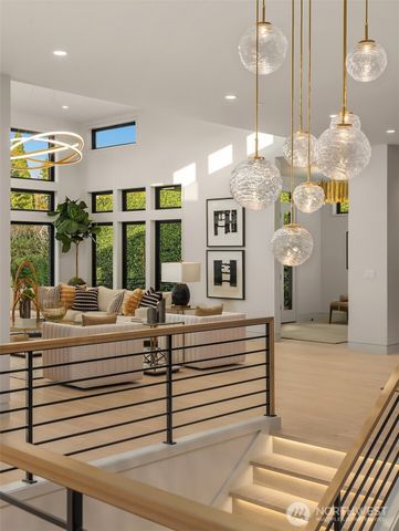 9607 NE 30th Place, Clyde Hill, WA 98004