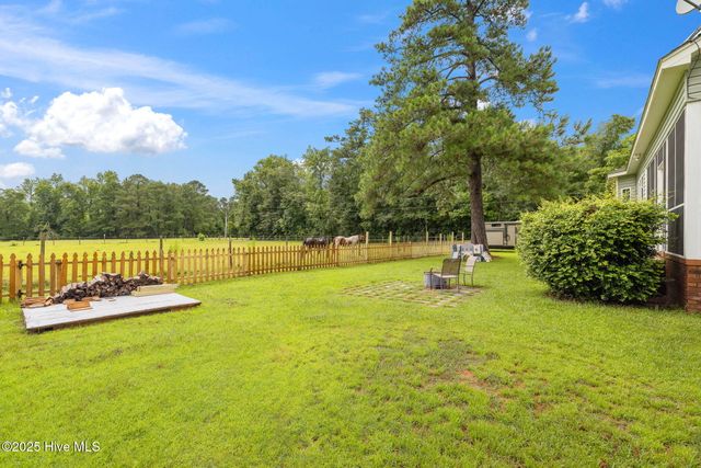 4447 NC Highway 210, Rocky Point, NC 28457