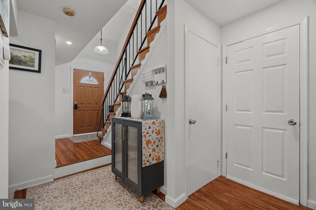 97 WINCHESTER DR, HIGHTSTOWN, NJ 08520 — photo 4