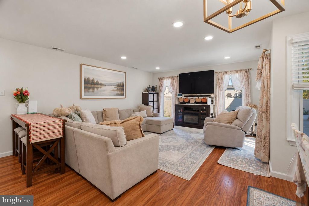 97 WINCHESTER DR, HIGHTSTOWN, NJ 08520 — photo 5