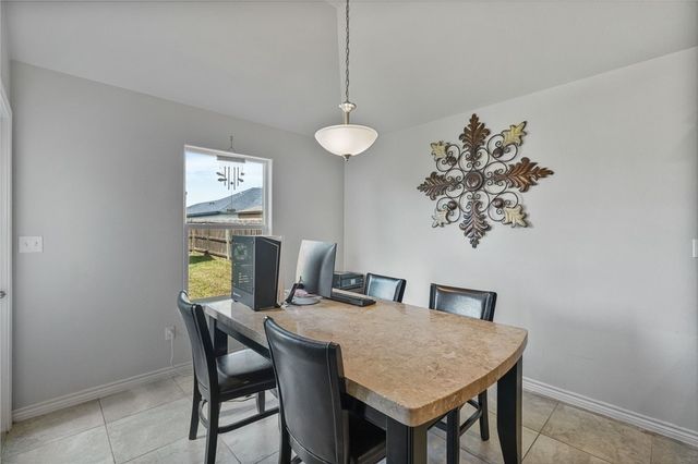 9422 English Oak Dr, Corpus Christi, TX 78410