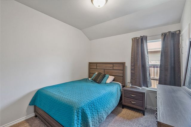 9422 English Oak Dr, Corpus Christi, TX 78410