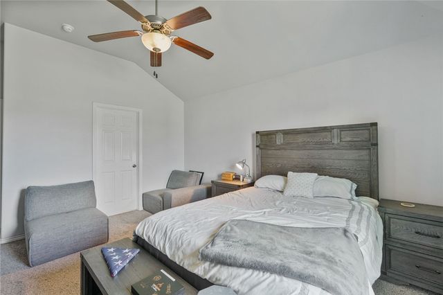 9422 English Oak Dr, Corpus Christi, TX 78410