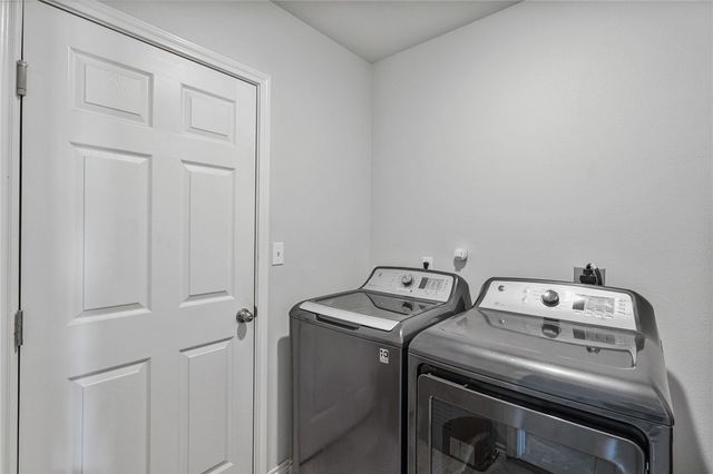 9422 English Oak Dr, Corpus Christi, TX 78410