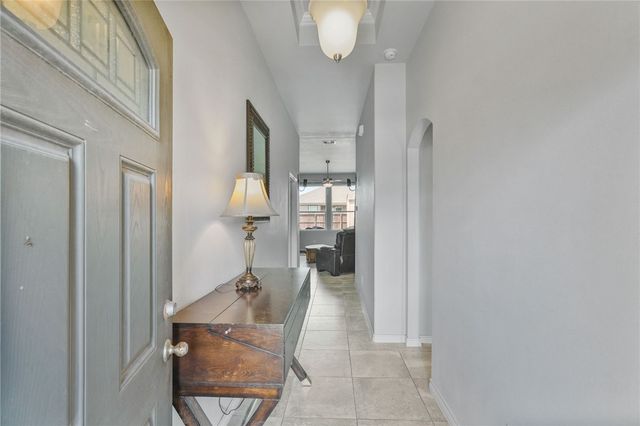 9422 English Oak Dr, Corpus Christi, TX 78410