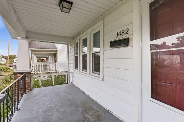1482 E 26th Avenue, Columbus, OH 43211