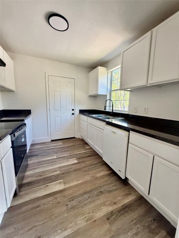 7416 Llano Avenue, Fort Worth, TX 76116
