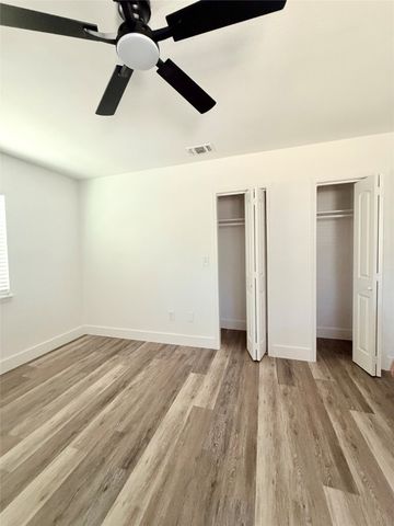 7416 Llano Avenue, Fort Worth, TX 76116