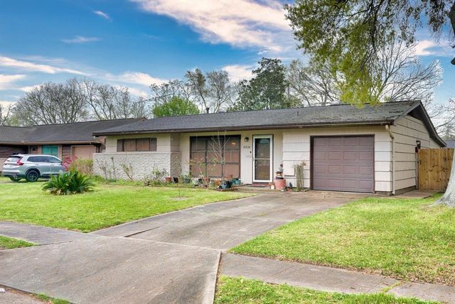8534 Dillon Street, Houston, TX 77061