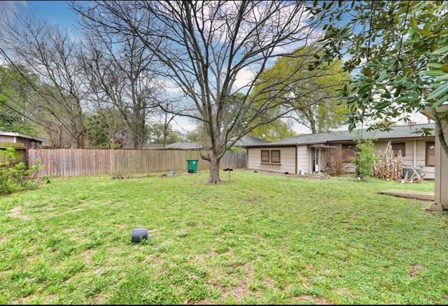 8534 Dillon Street, Houston, TX 77061