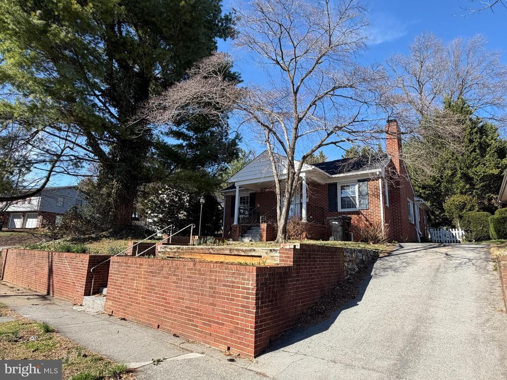 540 BELLVIEW AVE, Winchester, VA 22601