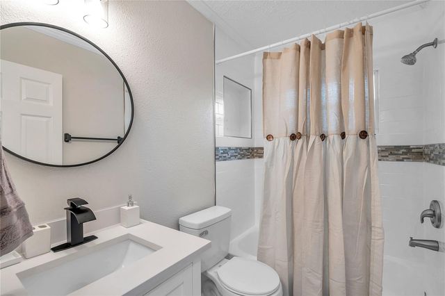 1515 BELLEAIR RD, Clearwater, FL 33756