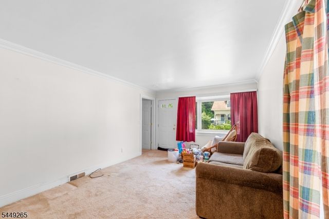 43 Mason Ave, Newton Town, NJ 07860