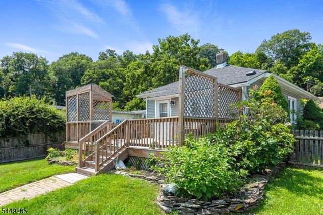 43 Mason Ave, Newton Town, NJ 07860