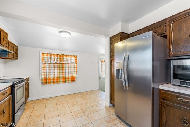 43 Mason Ave, Newton Town, NJ 07860