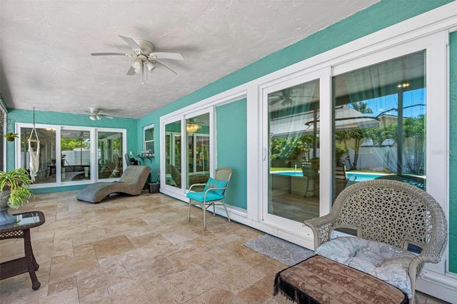 7992 BAYSHORE DRIVE, Seminole, FL 33776