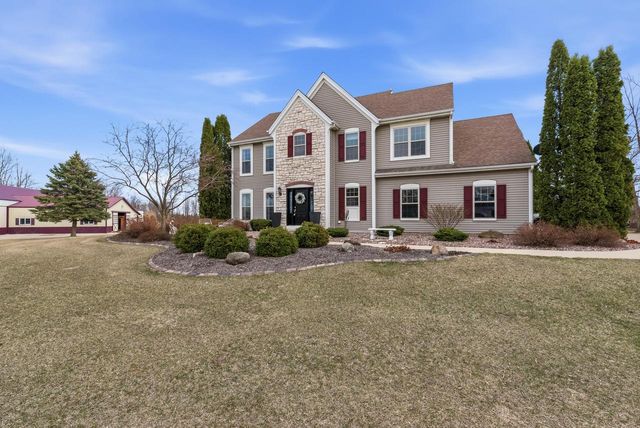 9518 State Highway 144, Kewaskum, WI 53040