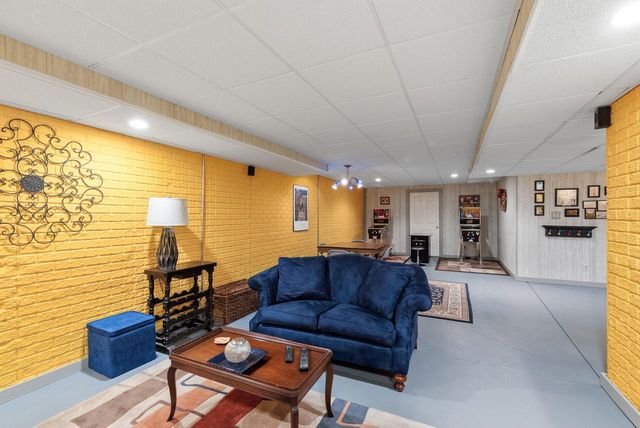 9518 State Highway 144, Kewaskum, WI 53040