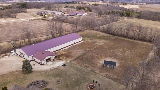 9518 State Highway 144, Kewaskum, WI 53040