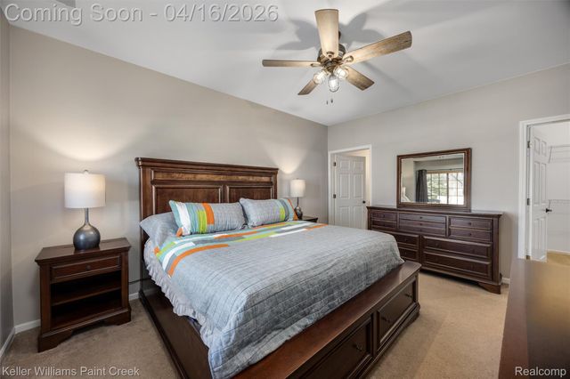 5494 Acorn Lane, Sterling Heights, MI 48314