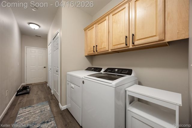 5494 Acorn Lane, Sterling Heights, MI 48314