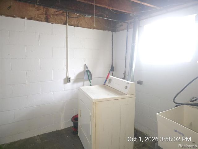 2840 Boldt Street, Dearborn, MI 48124
