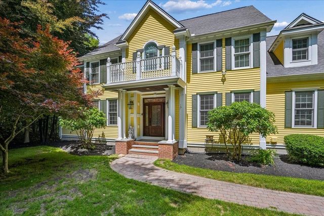 37 The Flume, Amherst, NH 03031