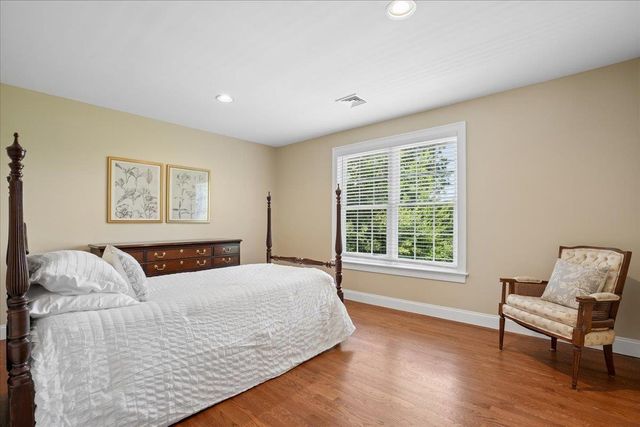 37 The Flume, Amherst, NH 03031